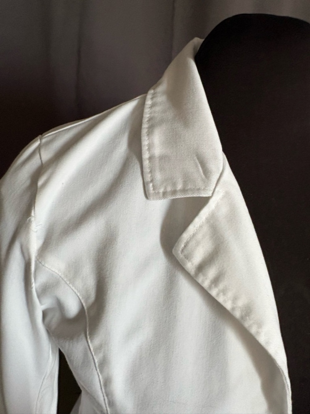 Tailored Women's Lab Coat - Picture 7 of 11